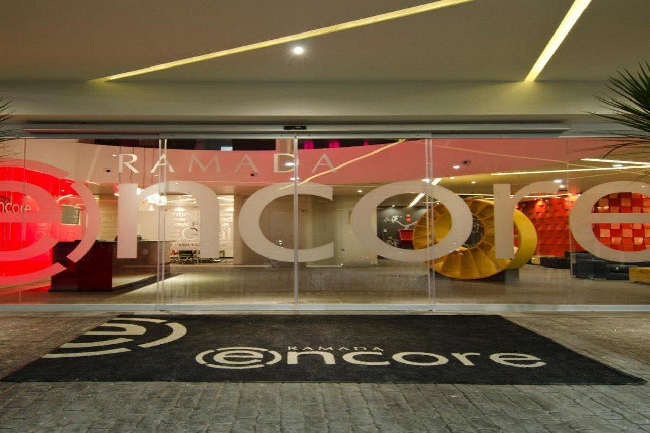 Ramada Encore By Wyndham Guadalajara Sur Palomar Exterior photo