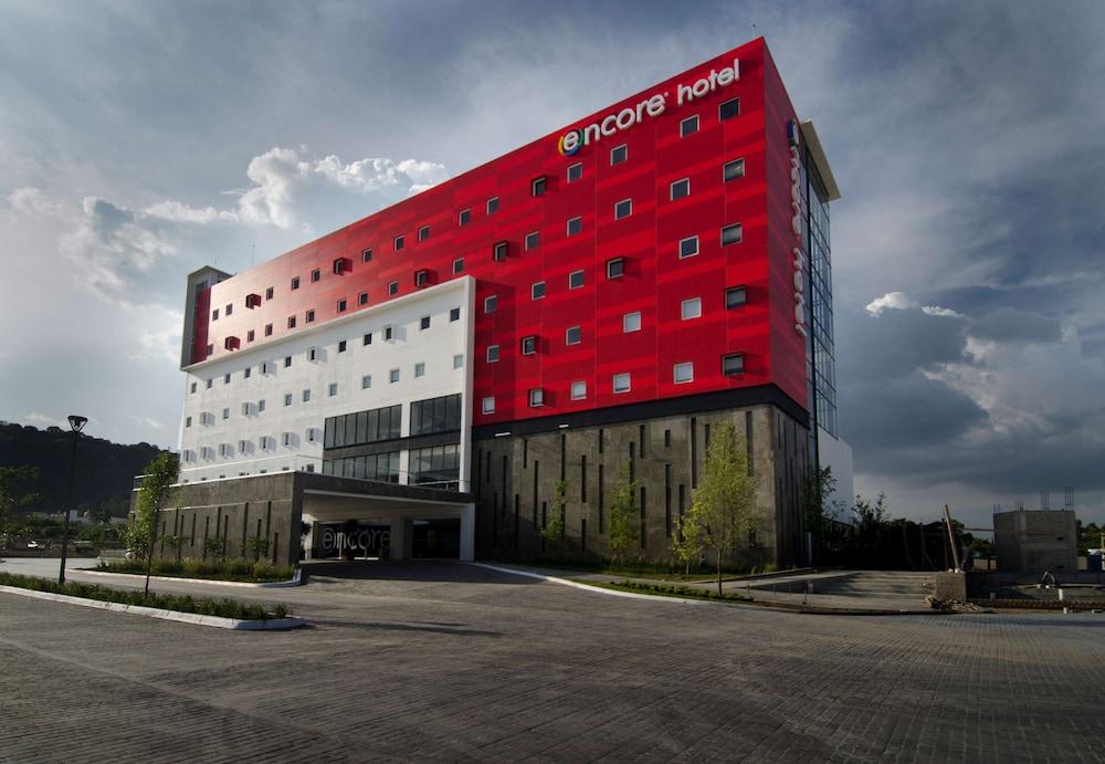 Ramada Encore By Wyndham Guadalajara Sur Palomar Exterior photo